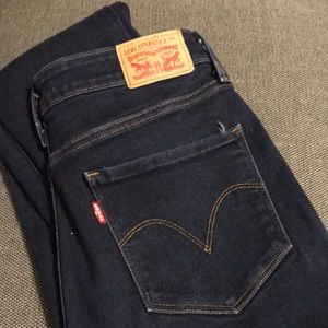 Dark Blue Levi Skinny